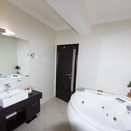 Marid Apartment *