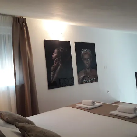 Marid Apartment *